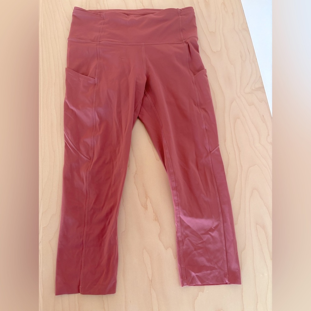 Lululemon Wunder crop tights size 6